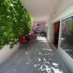 Nera Appartement *