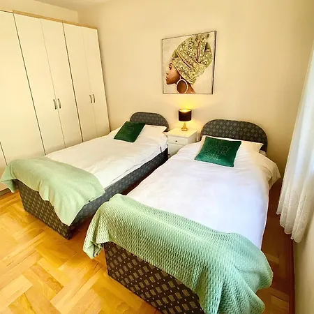 Nera Apartment *