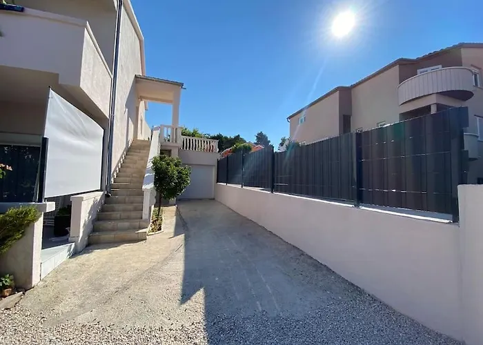 Апартаменты Nera *