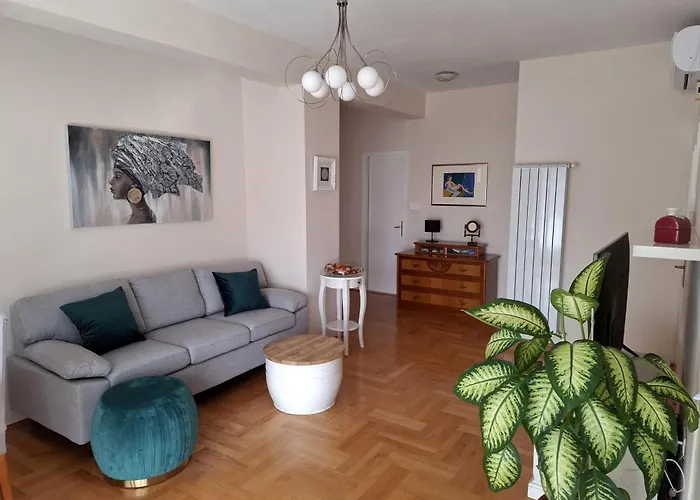 Nera Апартаменты Задар